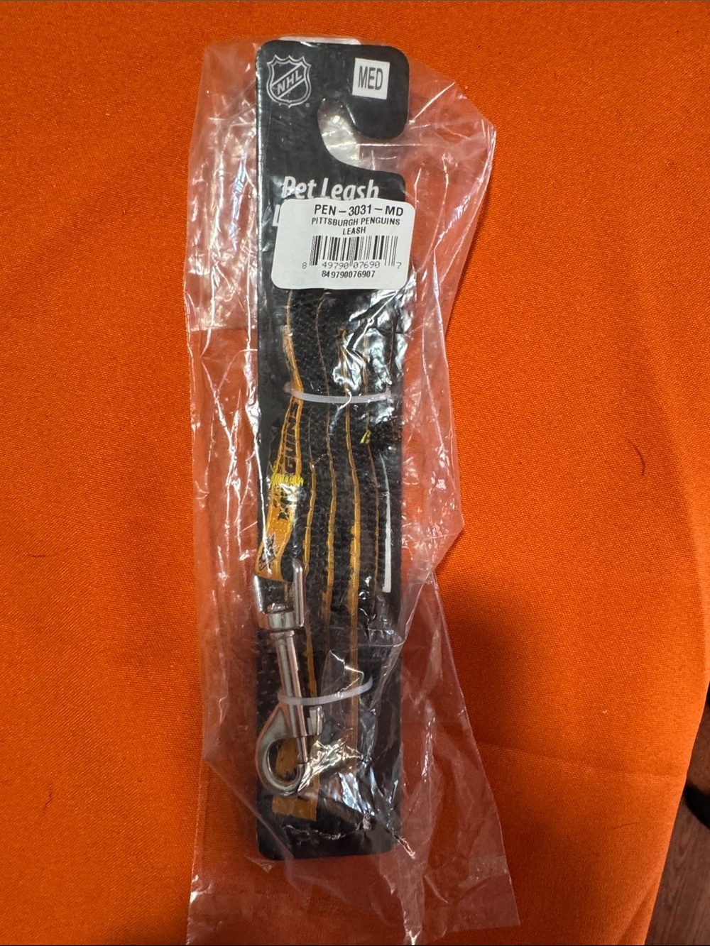 NHL Pittsburgh Penguins Black and Gold Pet Leash